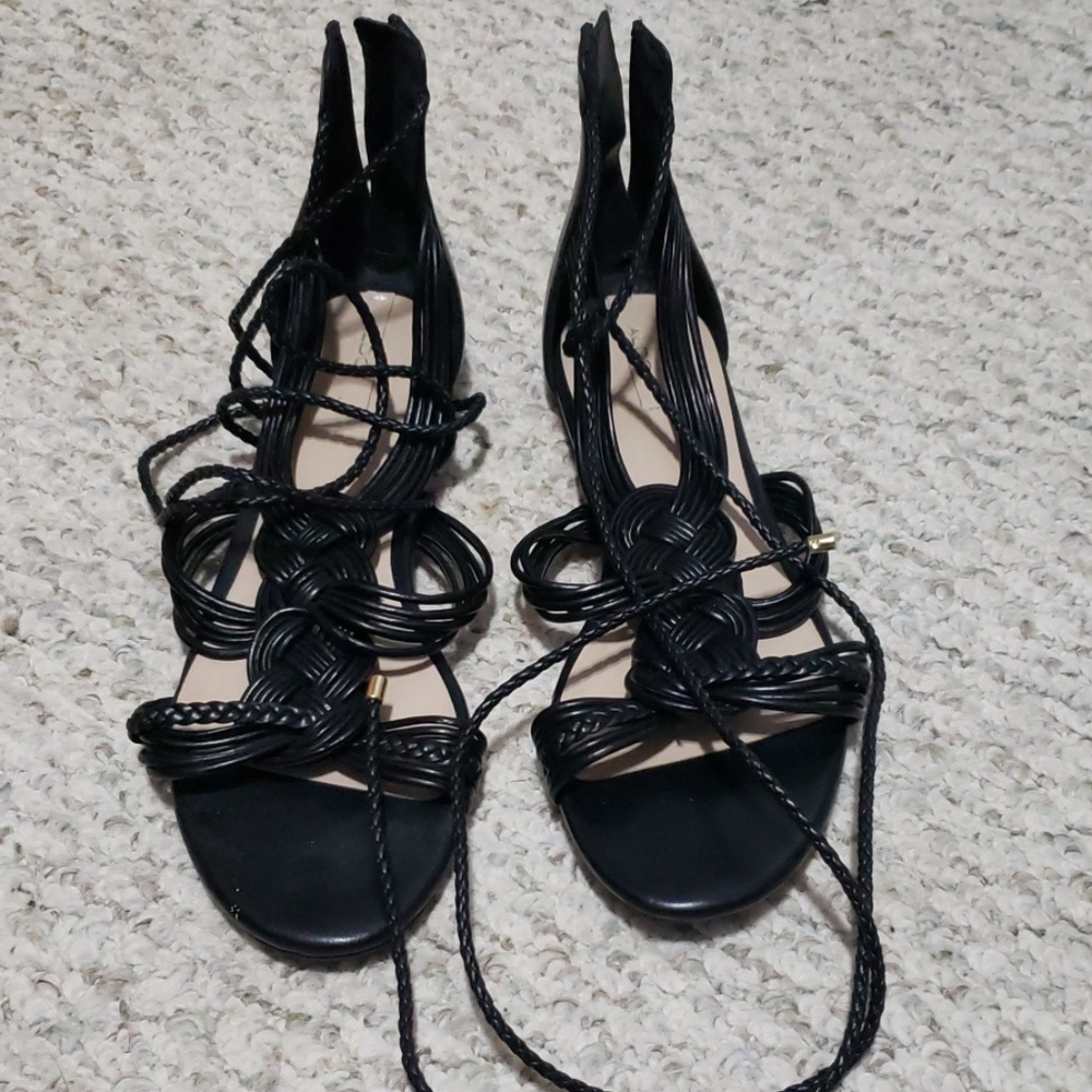 Sandals - Picture 1 of 3